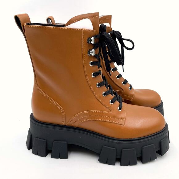 Marc Fisher Happy Lug Boots Platform Brown Leather Lace Up Ankle Combat Sz 6.5 - Picture 2 of 10